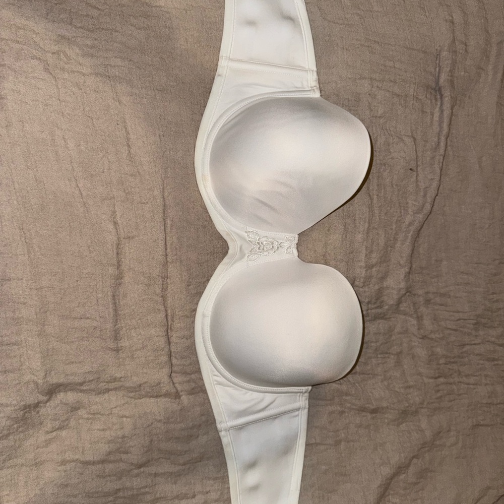 Vanity Fair White Bra with Smooth Finish